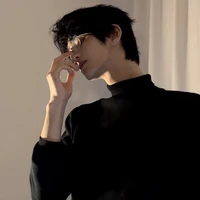 Vương Đông|𝙖𝙦𝙪𝙖𝙧𝙞𝙪𝙨|23y