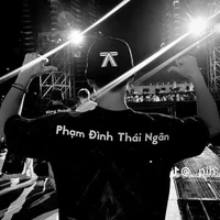 thầy giaos10A5(THÁI NGÂN)