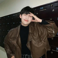 Huỳnh Hoàng Hùng• Hùng Huỳnh