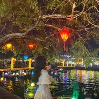 Vie (Tác giả)