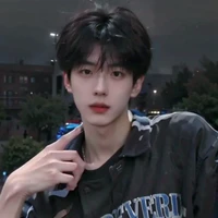 Lâm Dương Phong ( Bạn thân nam chính )