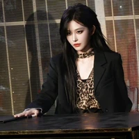Vương Dịch_Y