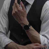 Trương Quân Hạo ( bố hắn ) 