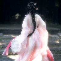 CẨM NGỌC HÀ
