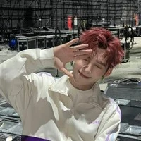 Huỳnh Hoàng hùng - Gem