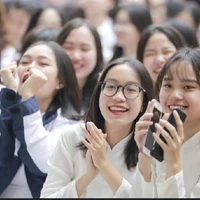 tất cả các học sinh