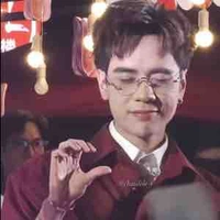 Lê Quang Hùng 