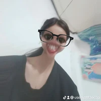 Hề ( tác giả sì lây) 