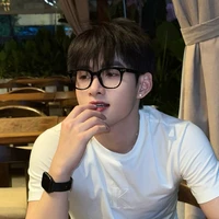 Hùng Huỳnh