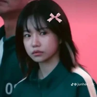 Junhee [chị]