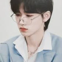 Tống Á Hiên