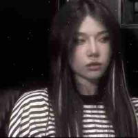 TRẦN THẢO LINH 