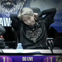 Gấuu Trúcc