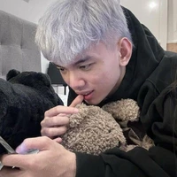 Lương Hoàng Phúc ( Cá-20tuổi)