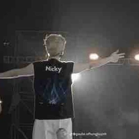 Nicky 