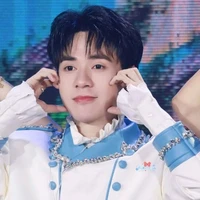 Lê Quang Hùng[Quang Hùng MasterD]