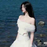 Thanh Thuỷ - mẹ cô