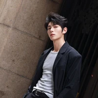 Seng Hong - hắn