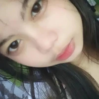 Nguyễn Ánh Kim(em gái Qu.Anh)