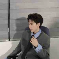 Lê Quang Hùng-10a1