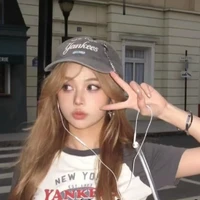 TRẦN MỸ DUYÊN( duyên duyên)