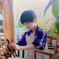 Hạ Tuấn Lâm (5tuổi)