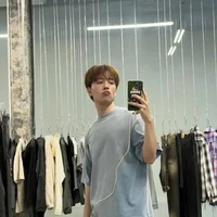 𝖯𝗁𝗈𝗇𝗀 𝖧𝖺̀𝗈