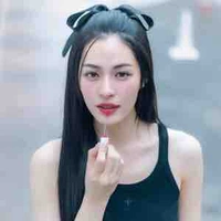 Lingling Kwong(nàng)