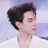 Quang Hùng