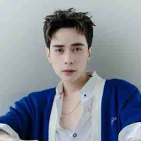 Quang Hùng