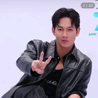 Thầy hiệu trưởng Song Luân