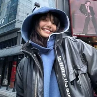 Lalisa Manobal _ Lisa [ cô ]