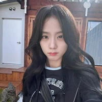 Kim Jisoo _ Jisoo [ chị ]