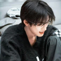 Tống Á Hiên-a họ Anh