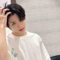 Trần Dịch Hằng-anh