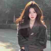 Hạ Uyển Như(mẹ nguyên chủ)