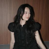 Phạm Nhung_ Kem