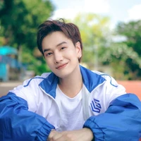 Hoàng Kim Long