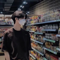 Lâm Bảo Minh (anh2 cô )