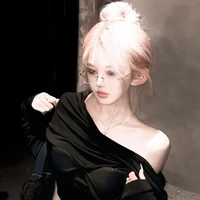 Trương Trúc Mai (Mẹ QH)