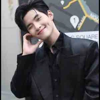 Hùng Huỳnh(Huỳnh Hoàng Hùng )