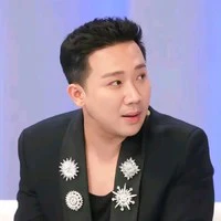 Thầy giáo nè