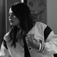 Becky Rebecca Patricia Armstrong (Nàng)