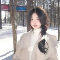 mẹ của Duy(Hoàng Minh Thảo)