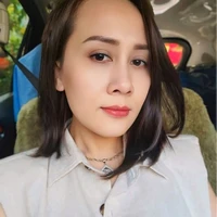 Hoài Nhung
