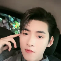 hùng huỳnh