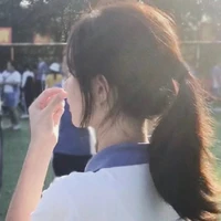 Học sinh nữ