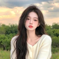 Hạ Vy