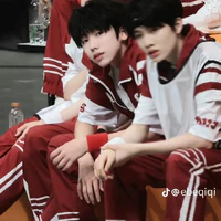 Nhiếp Vĩ Thần