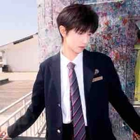 Đồng Vũ Khôn - Y